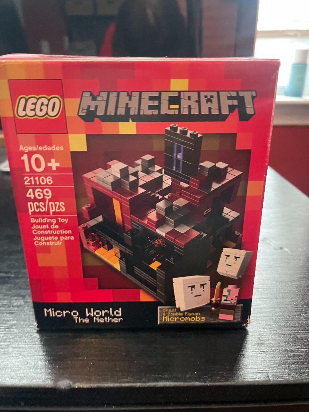 LEGO Minecraft: The Nether (21106)